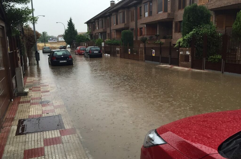 Reunión de seguimiento sobre las inundaciones en La Chopera